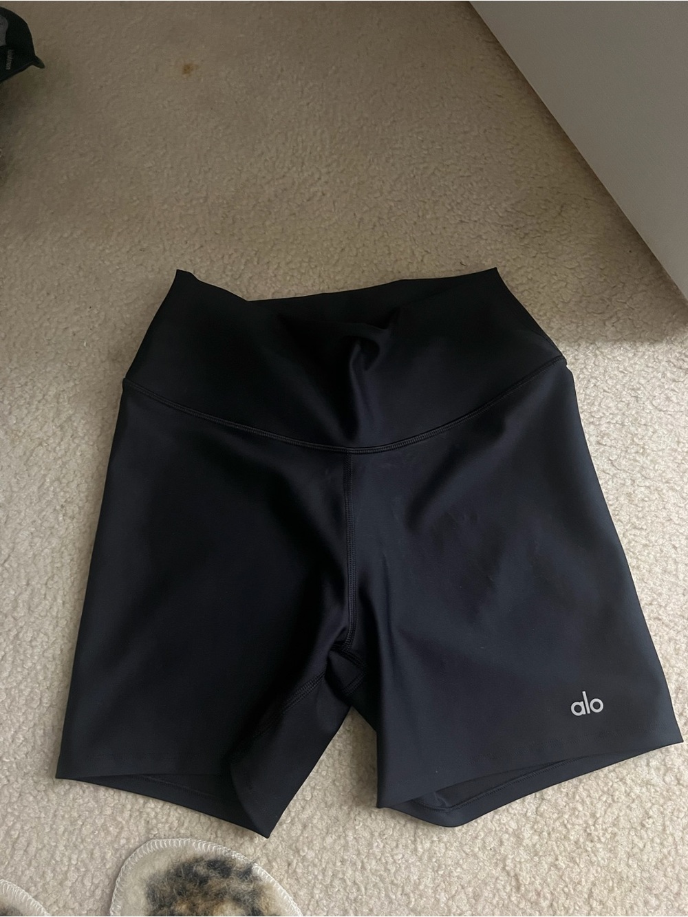 BRAND NEW ALO Yoga High-Waist Bike Shorts in Black